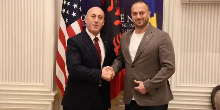 Veternik: candidato scomparso trovato senza vita in auto, lutto nell'AAK