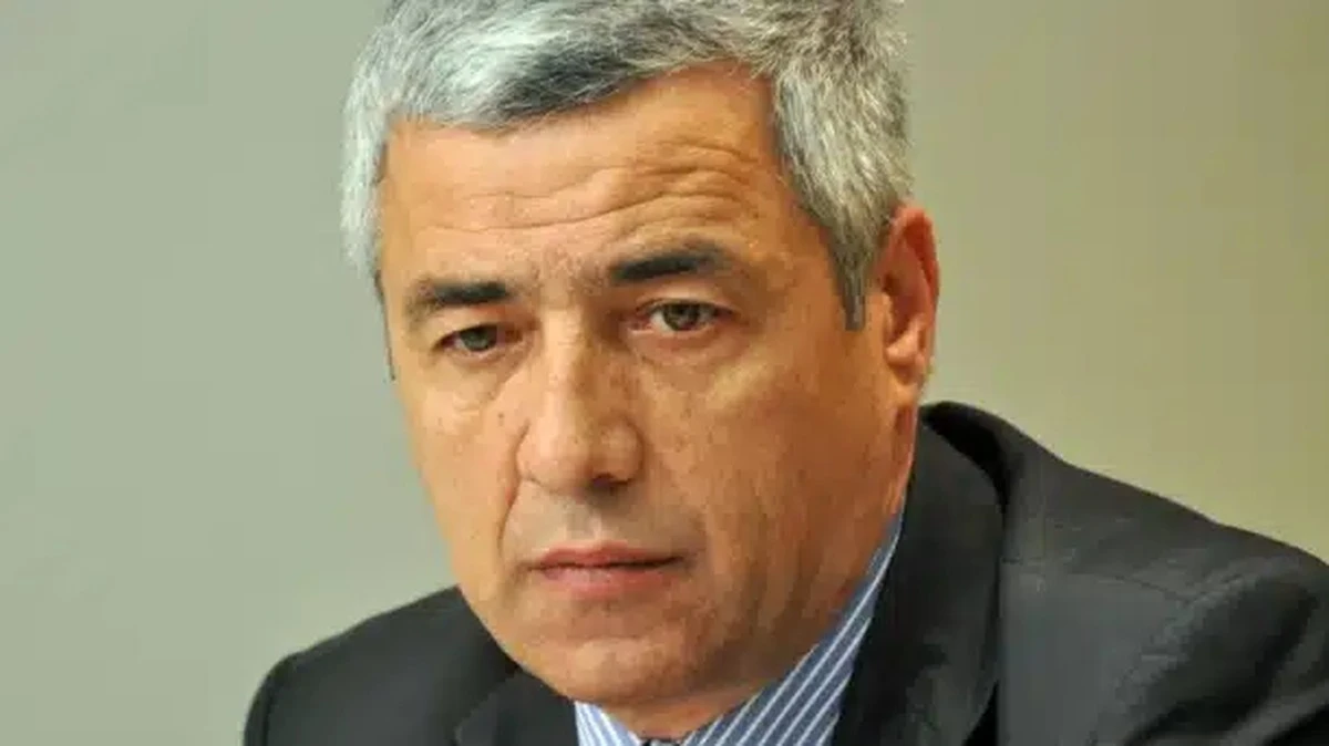 Veternik: candidato scomparso trovato senza vita in auto, lutto nell'AAK - image 1