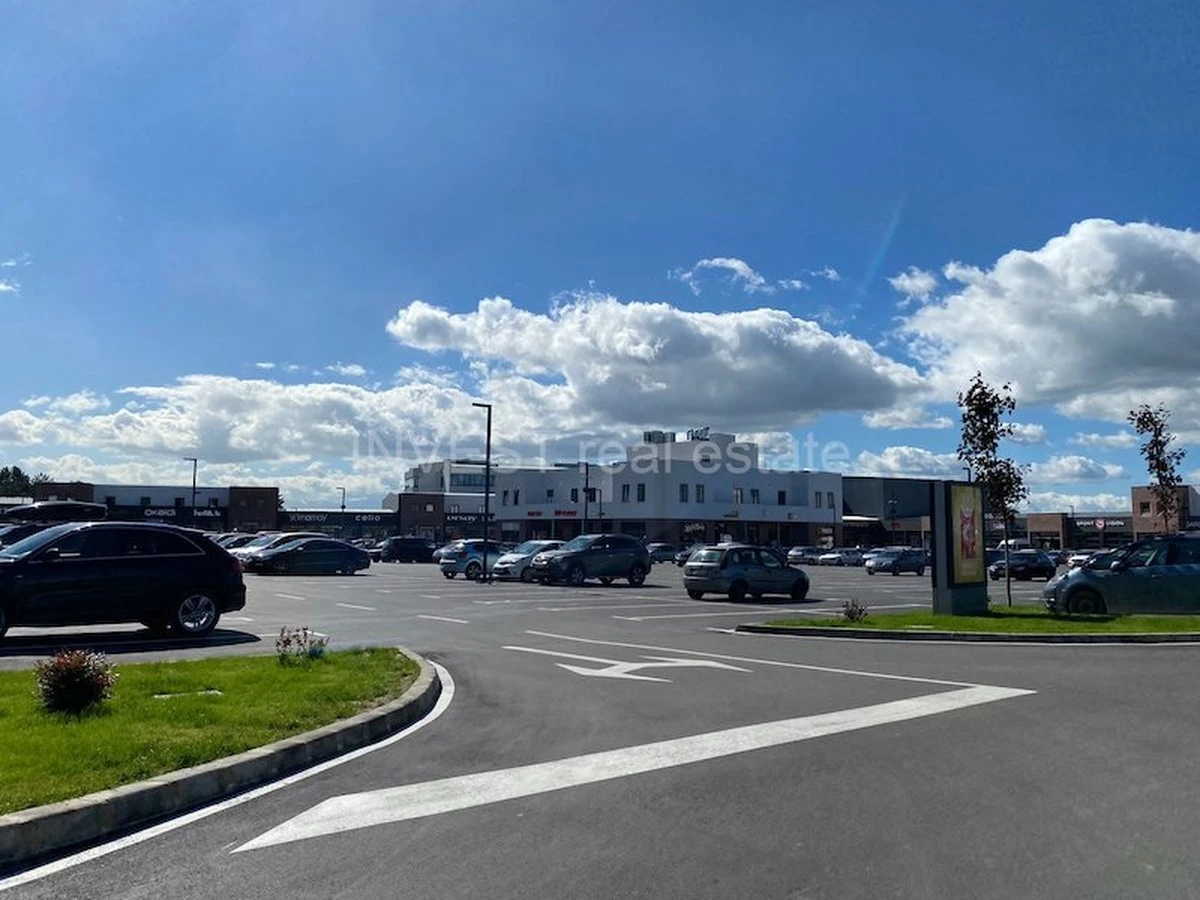 30,75 ari a Jezerc, Ferizaj: il tuo angolo di pace per ville ecologiche - image 1