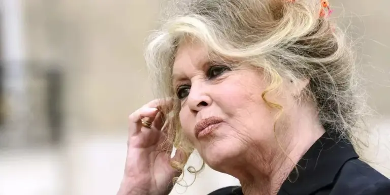 Brigitte Bardot: Oltre 100 amanti, 4 tentativi di suicidio e una vita di scandali – 30 fatti sull'icona francese