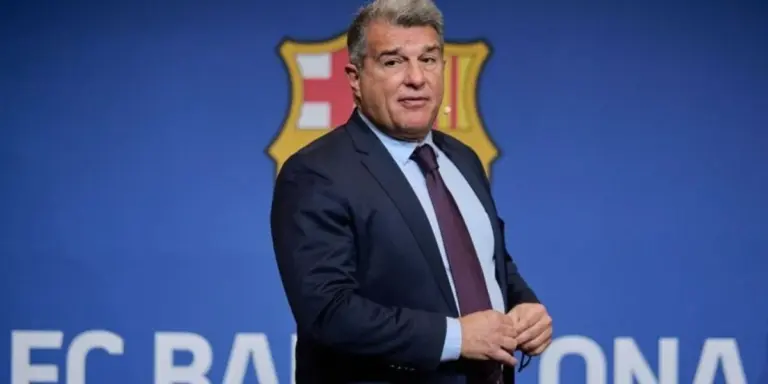 Joan Laporta: Un addio strategico per una rielezione lampo a Presidente del Barcellona